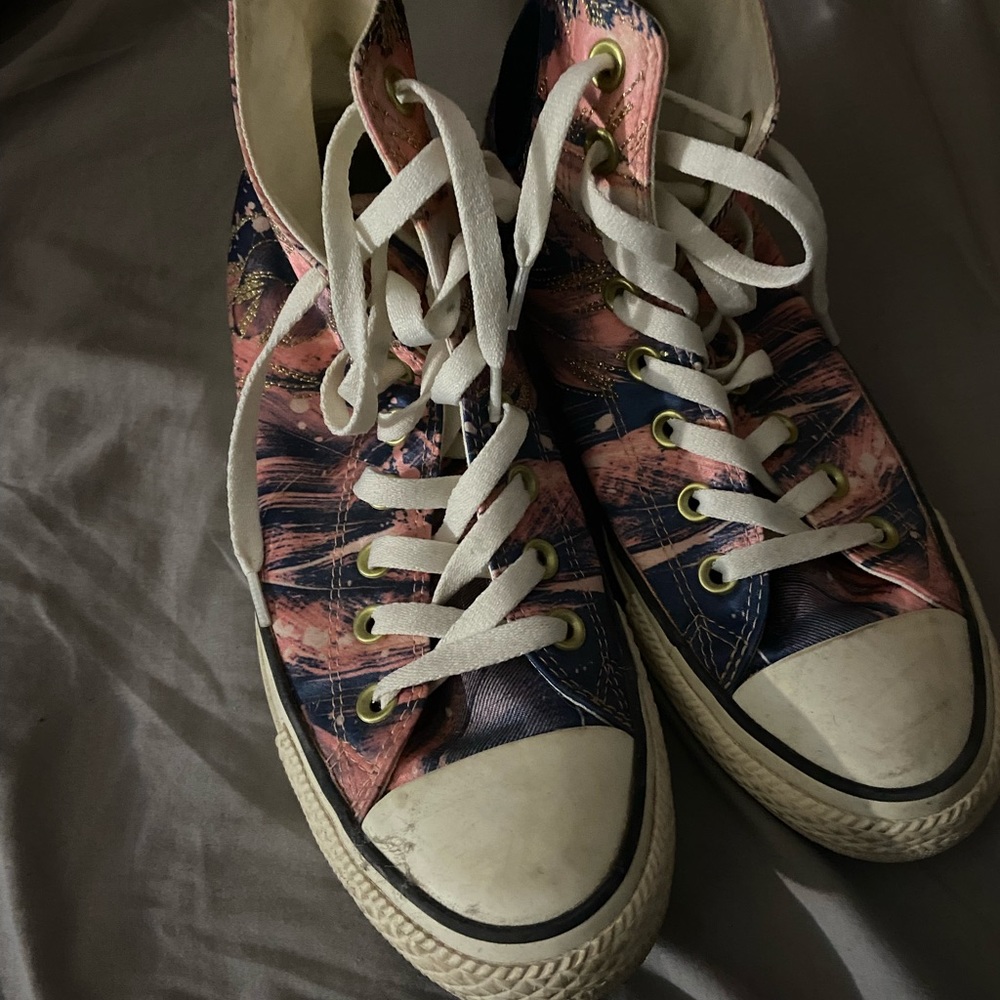 Marbled color Converse